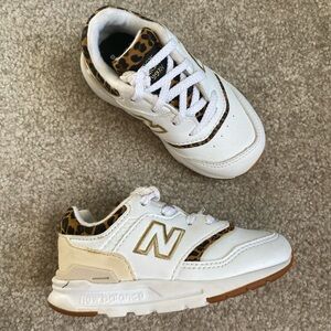 Toddler New Balance Cheetah Sneakers. Size 6.